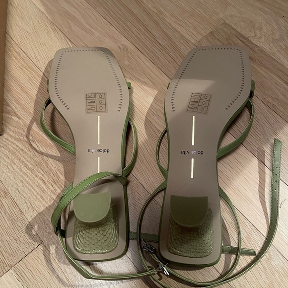 Dolce Vita Shoes - NEW-Dolce Vita Green Strappy Sandals with Medium Heel